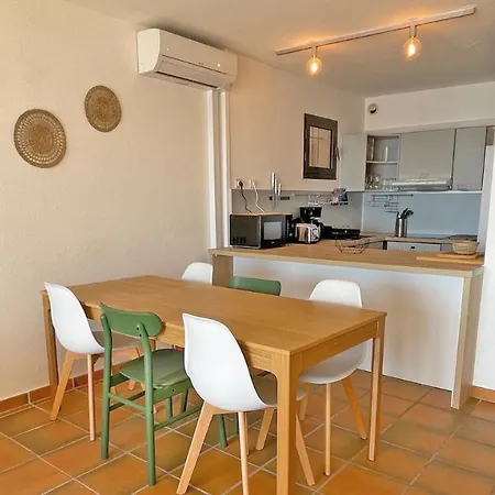 Clos De La Madrague Apartment *