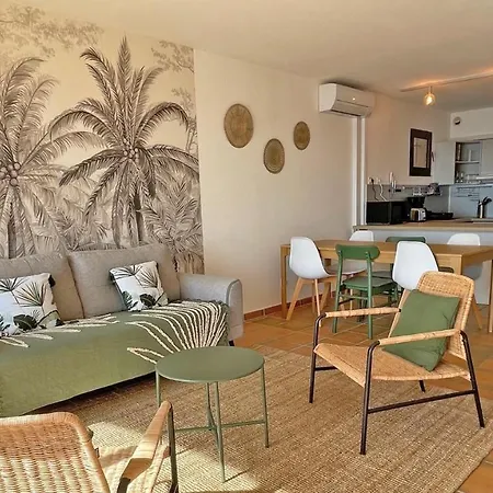 Clos De La Madrague Apartment