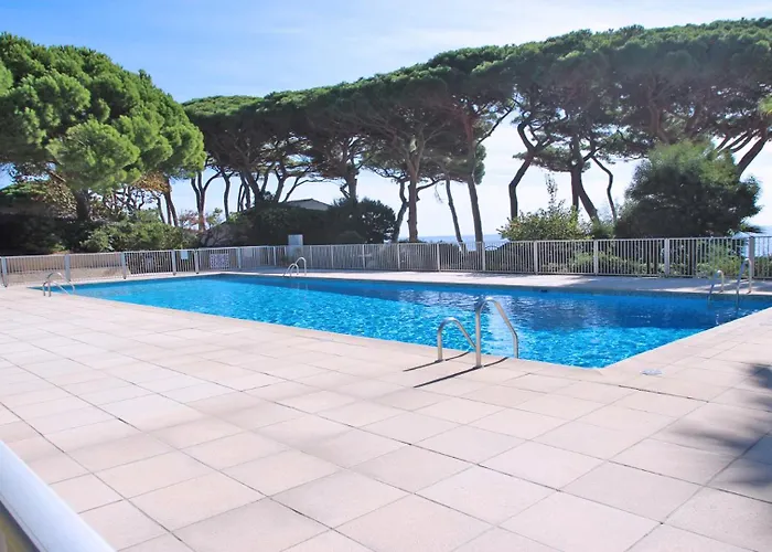 Clos De La Madrague Lägenhet *